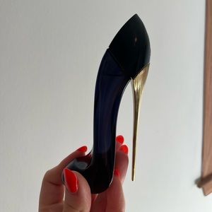 Carolina Herrera good girl perfume